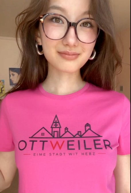 Video des Ottweiler Logo T-Shirts